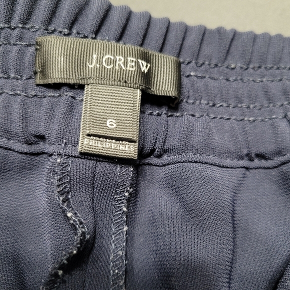 J. Crew Navy Blue Pull On Elastic Waist Crepe Shorts Size 6 - Picture 5 of 9